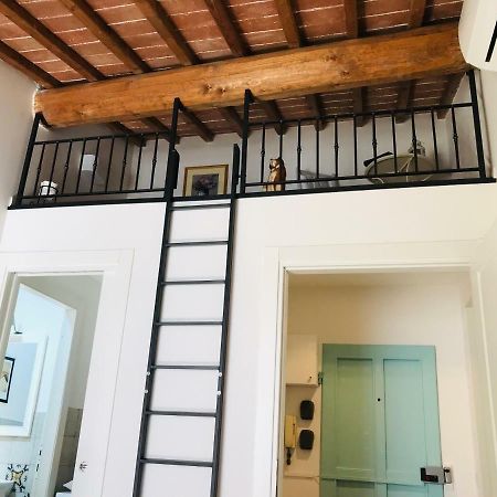 Calimara18 25" From Florence Ac Smarttv Prato  Zewnętrze zdjęcie